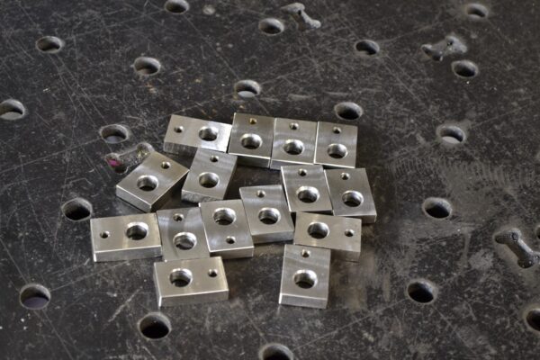 DSC0073.NEF_.jpg Gniazdo czujnika doładowania BOSCH