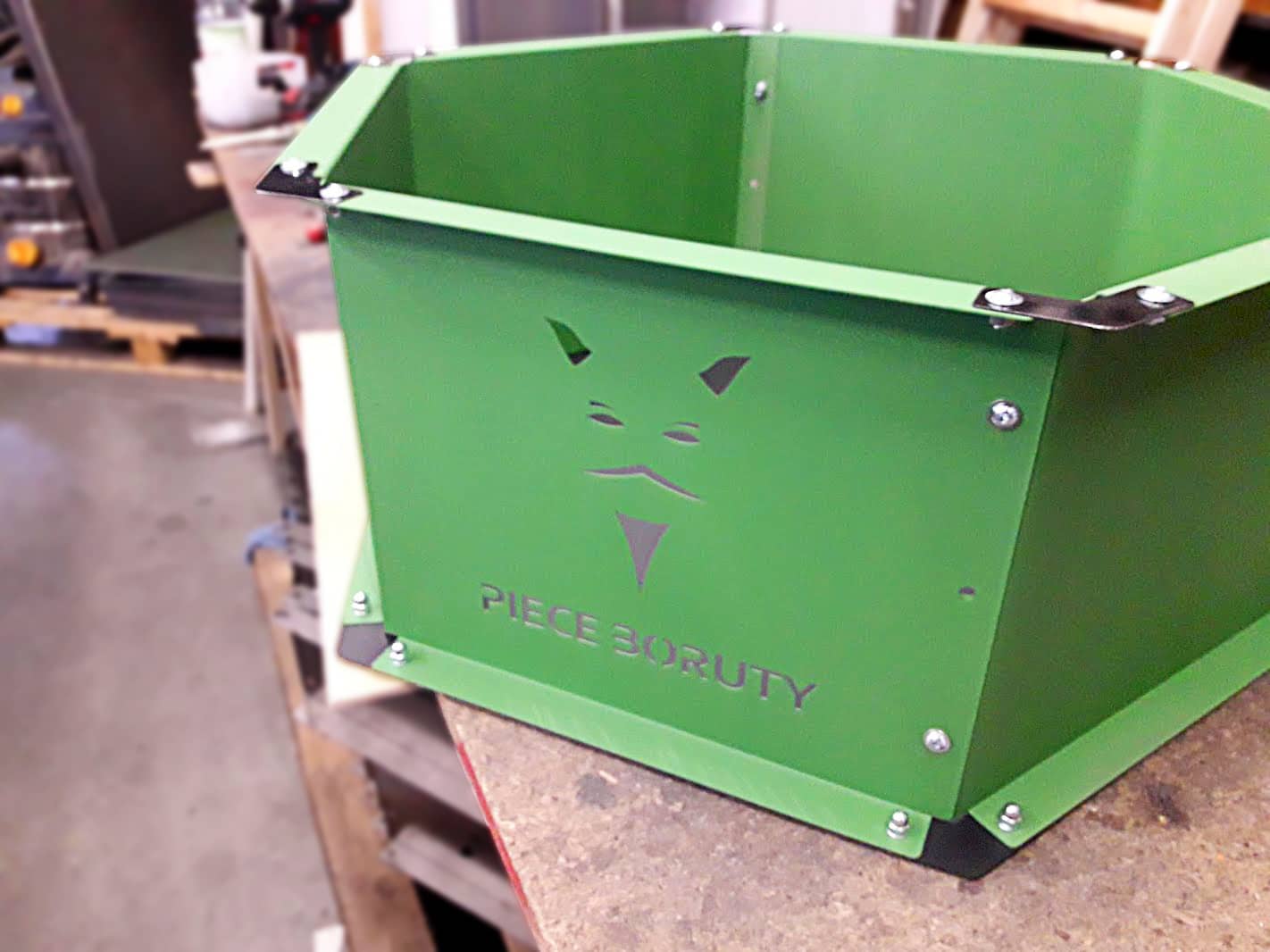 Jakmal Pionowy piec do wypału ceramiki typu “Hexagon”