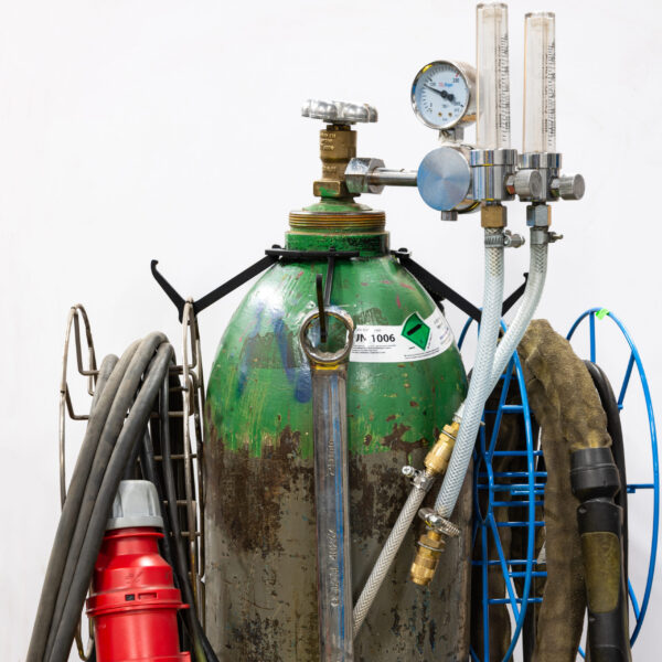 jakmal-1-scaled-1.jpg Wieszak Spawacza "Pająk" 40L